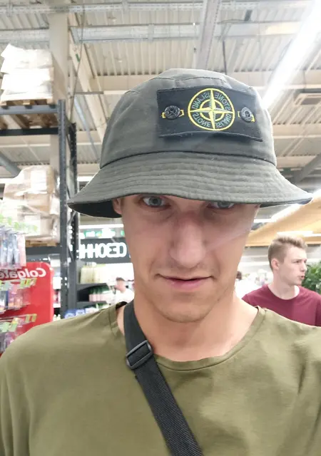 Я Михаил, 25, знакомлюсь без обязательств в Гомеле