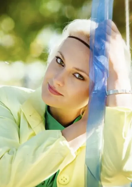 Я Юлія, 36 років з Львова, шукаю знайомство для дружби