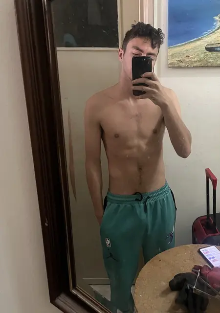 Rafael из Келуш, ищу на сайте знакомства без обязательств