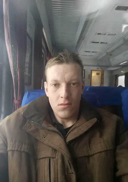 Я Владислав, 25, знакомлюсь на одну ночь в Орше