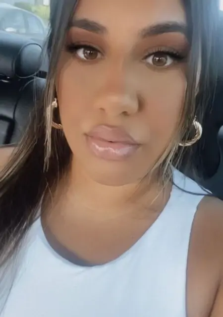 I'm Ebru, 28, looking to meet for no strings attached in London