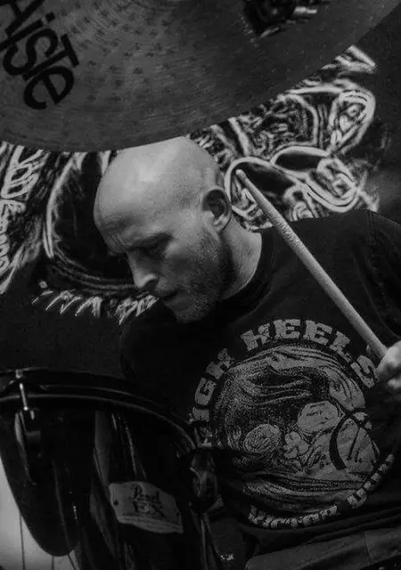 Я Tom, 43, из Вестервик, ищу знакомство для дружбы