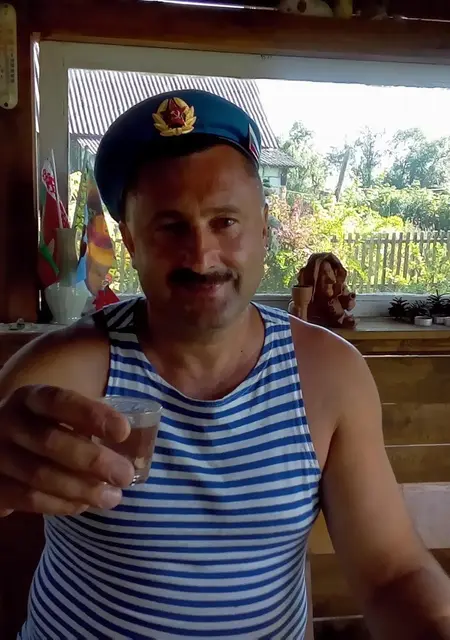 Валерий из Новополоцка, ищу на сайте знакомства без обязательств