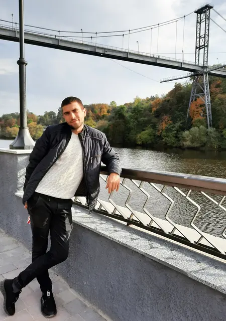 Я Діма, 30 років, знайомлюсь на одну ніч у Житомире