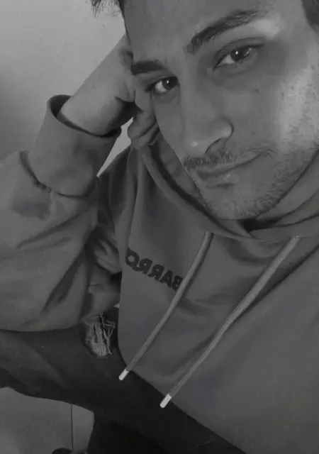 Soy Pau, 31 años de Badalona, busco conocer gente para relación a largo plazo