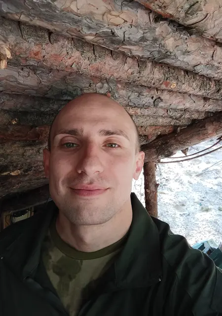 Я Артемий, 32 років, знайомлюсь без зобов'язань у Мелітополі