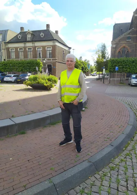 Виктор из Риги, мне 65, познакомлюсь для постоянных отношений