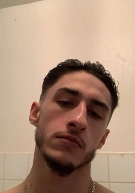 Tony из Парижа