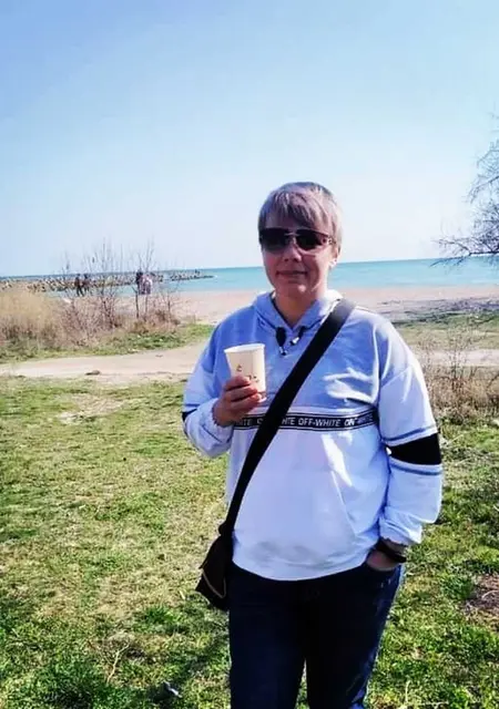 Я Anna, 47 років з Одеси, шукаю знайомство для приємного проведення часу