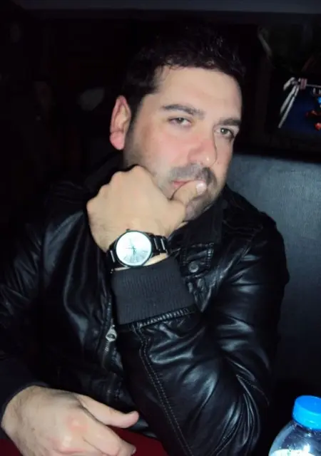 Joo Garcia из Лиссабона, мне 38, познакомлюсь