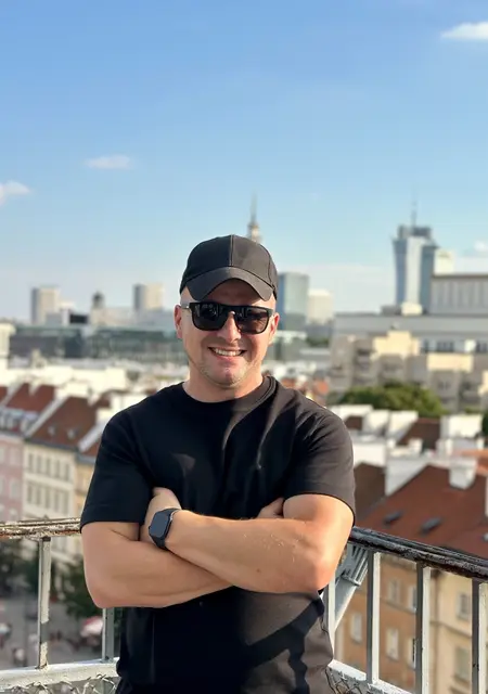 Я Roman, 38, знакомлюсь для открытые отношения в Варшаве