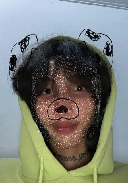 Weeondaspace из Амманфорд, ищу на сайте общение