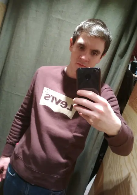 Artem з Сум, мені 31 років, познайомлюсь для вірт