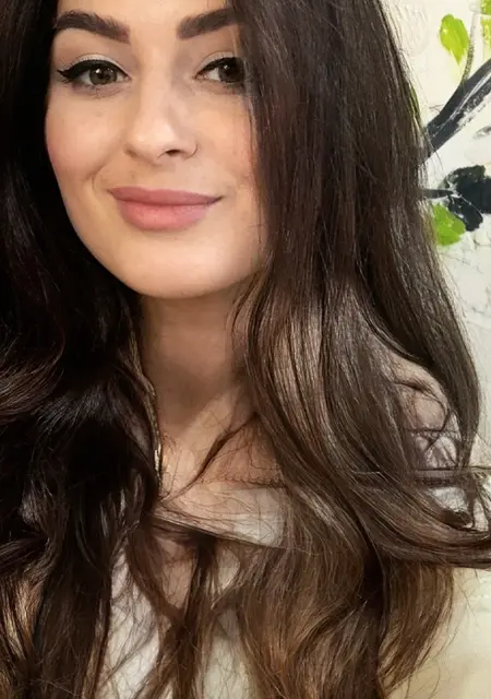 Я Марина, 27 років, знайомлюсь для дружбы у Одеса