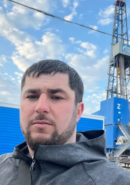 Абдурахман из Франкфурта-на-майне, ищу на сайте знакомства без обязательств