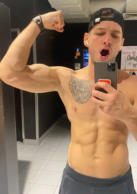 Mikhail из Колхапур, мне 36, познакомлюсь для открытые отношения