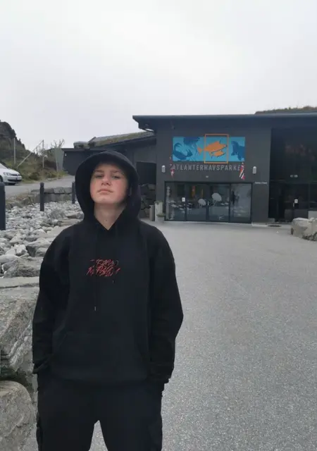 Fedor из Таллина, мне 21, познакомлюсь без обязательств