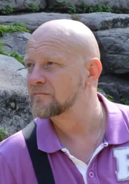 Serg из Борисова, ищу на сайте знакомства без обязательств