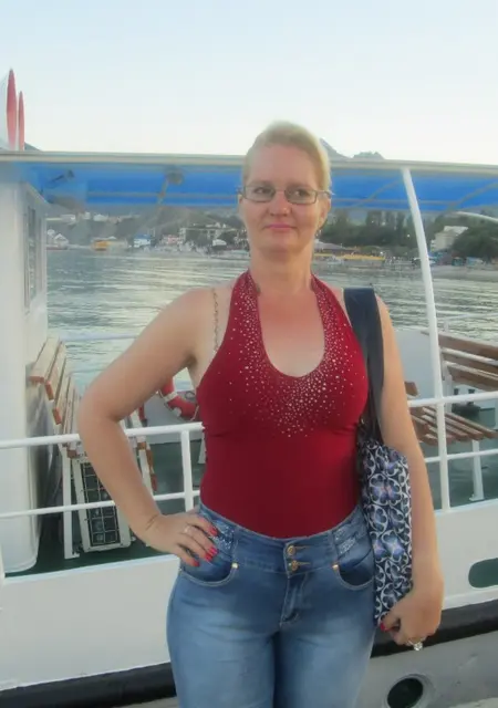 Я Надежда, 50, из Минска, ищу знакомство для дружбы