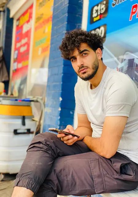 Balen из Ли, ищу на сайте общение