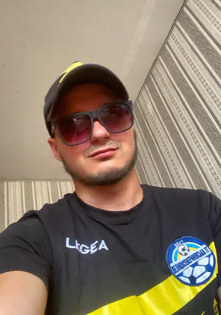 Вовчик з Кропивницького, шукаю на сайті знайомства на одну ніч