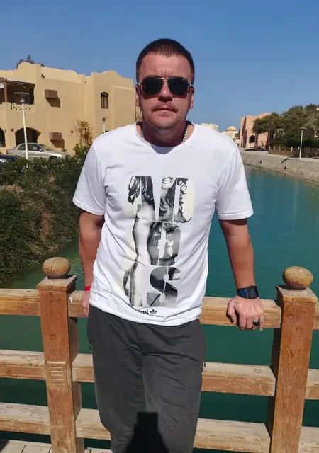 Я Диман, 40, из Полоцка, ищу знакомство для приятного времяпровождения