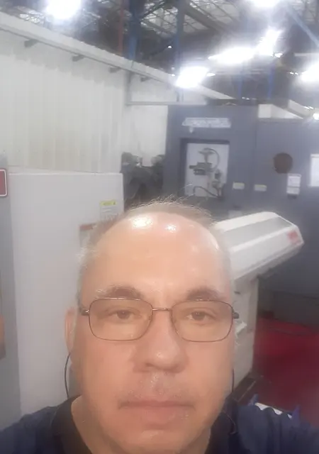 Олег из Иерусалима, мне 57, познакомлюсь для открытые отношения