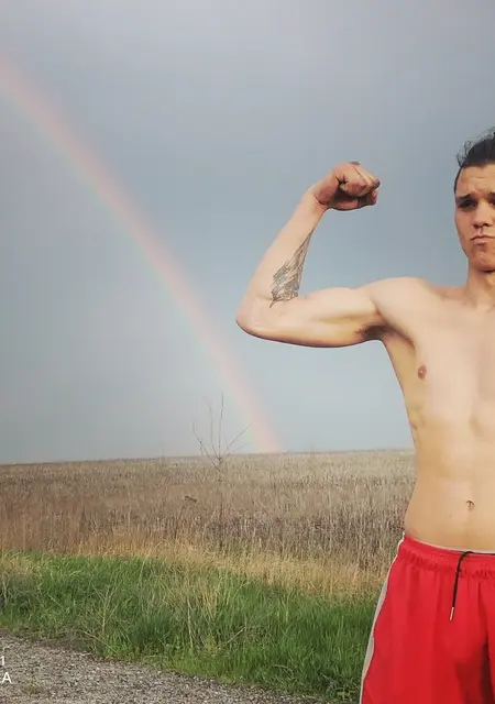 Я Диабло, 24 років, знайомлюсь без зобов'язань у Харкові