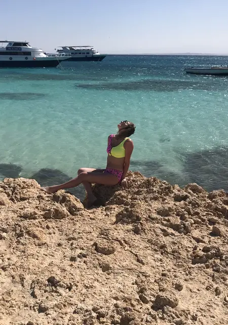 Alina з Кропивницького, шукаю на сайті знайомства без зобов'язань