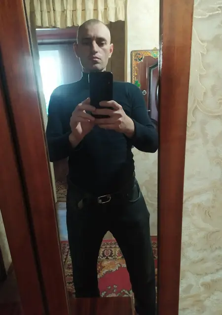 Я Andrej, 40 років, знайомлюсь без зобов'язань у Кривому Розі