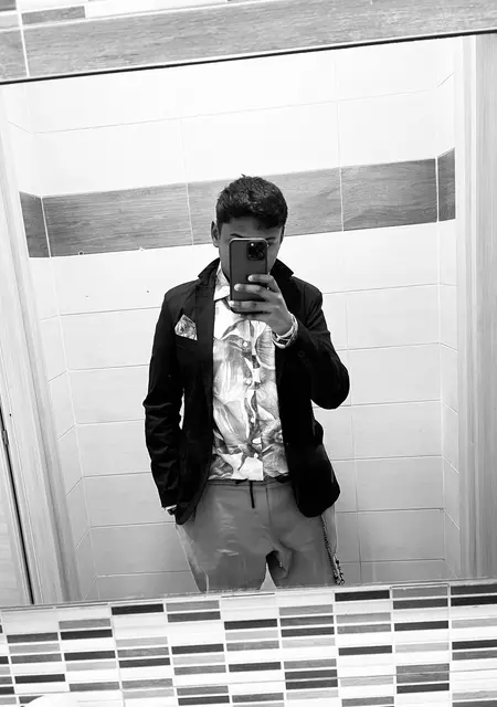 Я Emilio, 19, знакомлюсь без обязательств в Джульяно-ин-кампанье