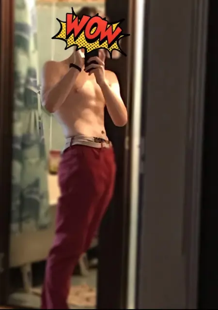 Иван из Солигорска, мне 20, познакомлюсь для приятного времяпровождения