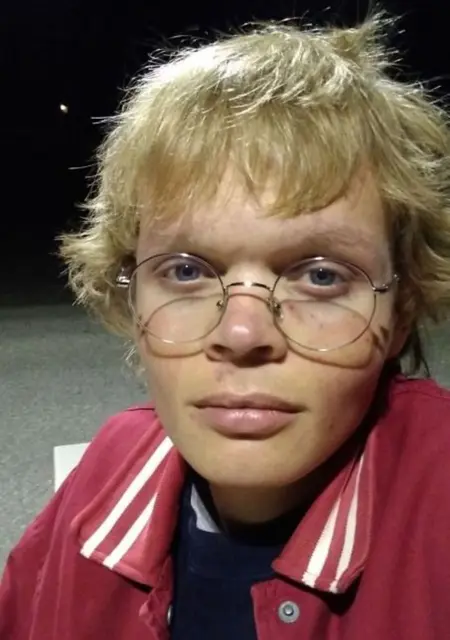 Я Max Welterlen, 18, из Берлина, ищу знакомство