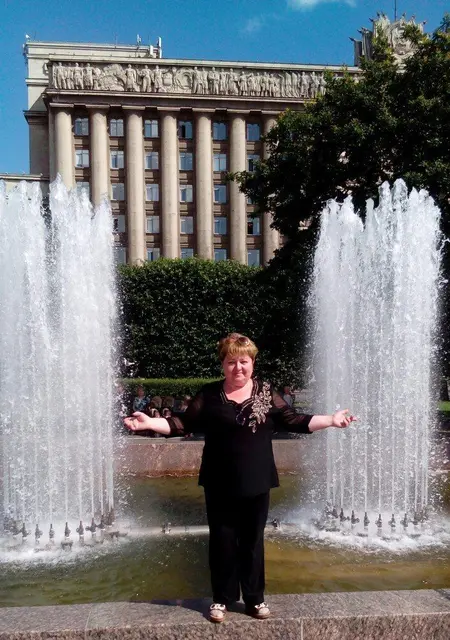 Я Незнакомка, 58 років з Києва, шукаю знайомство для постійних стосунків