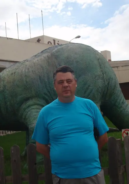 Yura из Гомеля, мне 57, познакомлюсь на одну ночь