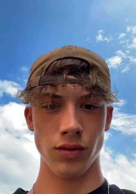 Moritz из Майнца, ищу на сайте знакомства на одну ночь