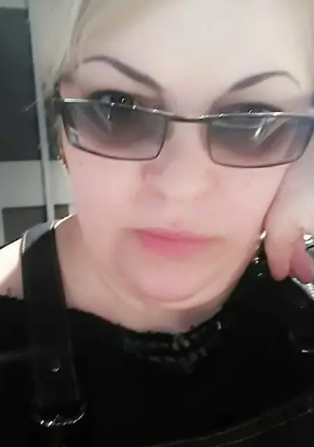 Я Lusine, 47, знакомлюсь для открытые отношения в Ереване