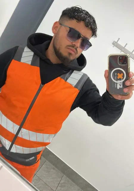 Я Kevin, 24, из Кёльна, ищу знакомства на одну ночь