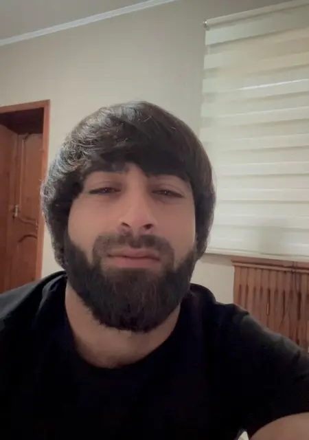 Я Али, 31, знакомлюсь для дружбы в Бишкеке