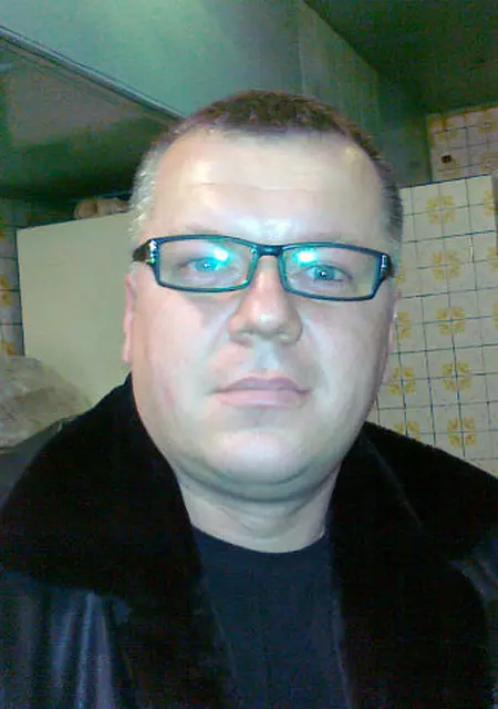 Виталий из Пинска, мне 47, познакомлюсь для приятного времяпровождения