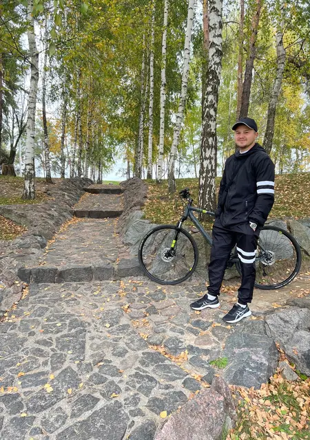 Валера из Черкасс, ищу на сайте приятное времяпровождение