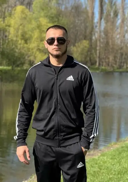 Stanislav из Кишинёва, мне 29, познакомлюсь на одну ночь