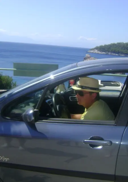 Я Юрий, 48, из Гомеля, ищу знакомства на одну ночь