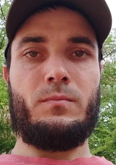 Я Николай, 29 років, знайомлюсь без зобов'язань у Херсоне