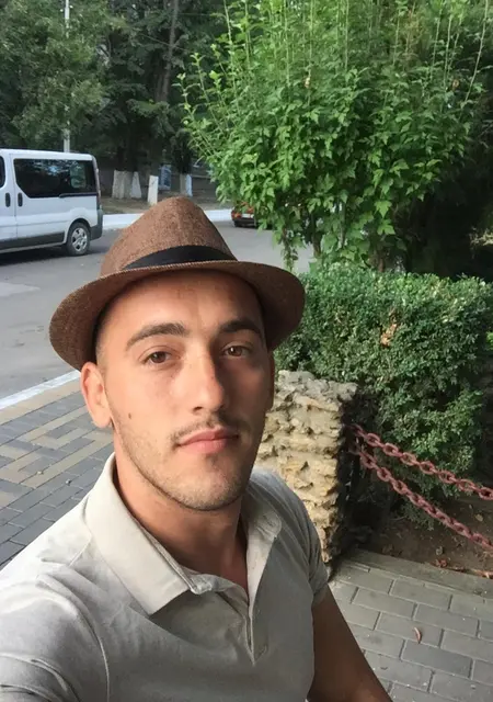 Ванька з Ізмаїл, мені 28 років, познайомлюсь на одну ніч