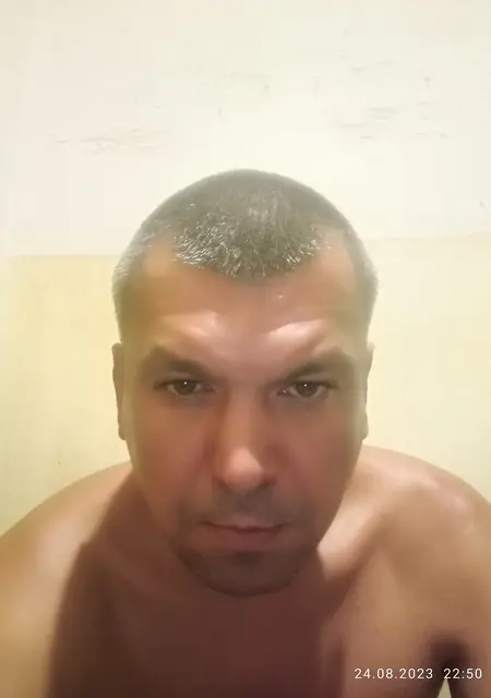 Анатолий з Новопскова, мені 40 років, познайомлюсь без зобов'язань