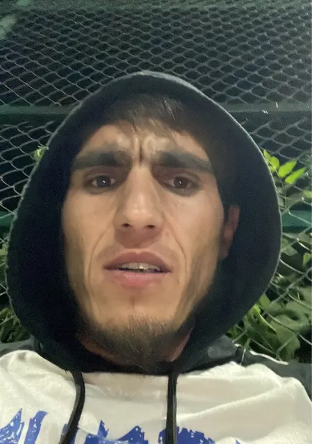 Загир из Амстердама, мне 32, познакомлюсь для приятного времяпровождения