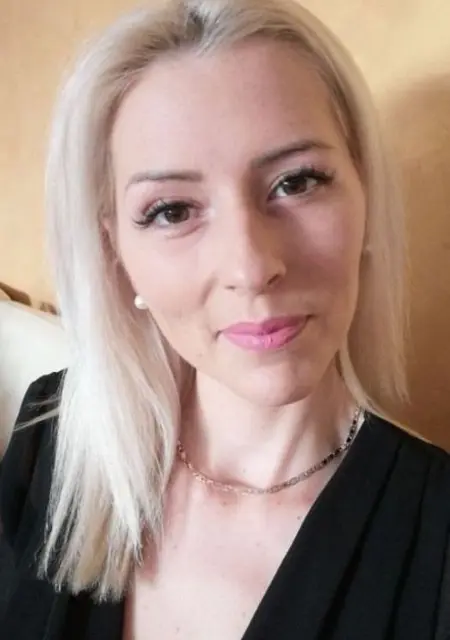 Я Iveta, 29, знакомлюсь в Праге