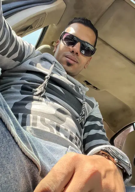 Я Moderated, 28, из Каира, ищу знакомство для общения