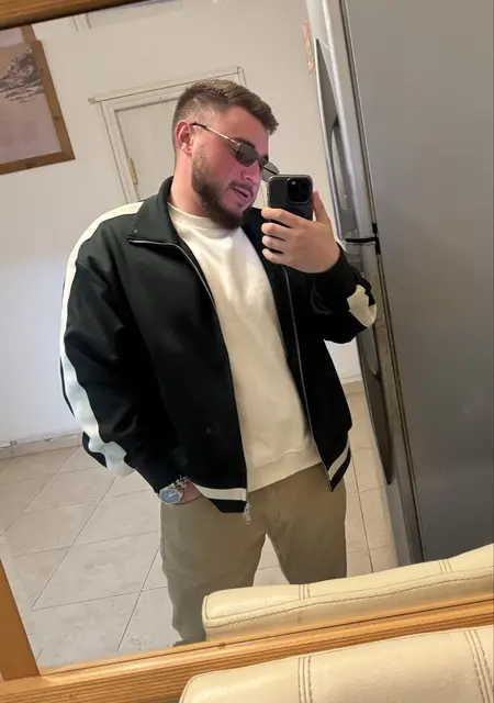 Я Artem, 26, из Бат-Ям, ищу знакомства на одну ночь